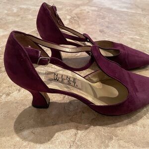 Nine West Women's Burgundy Heels